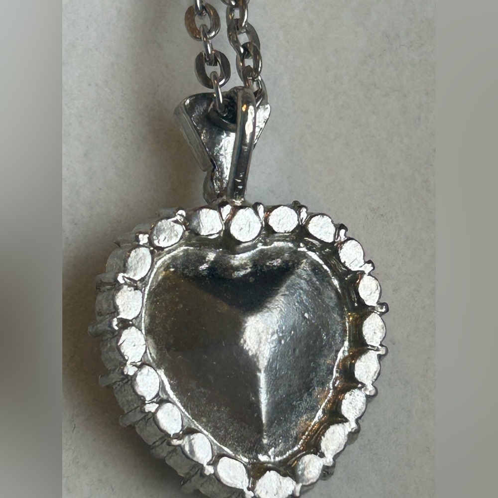 Royal Blue Heart Rhinestone Pendant Necklace Silver Tone Chain Vintage Necklace - Picture 8 of 14